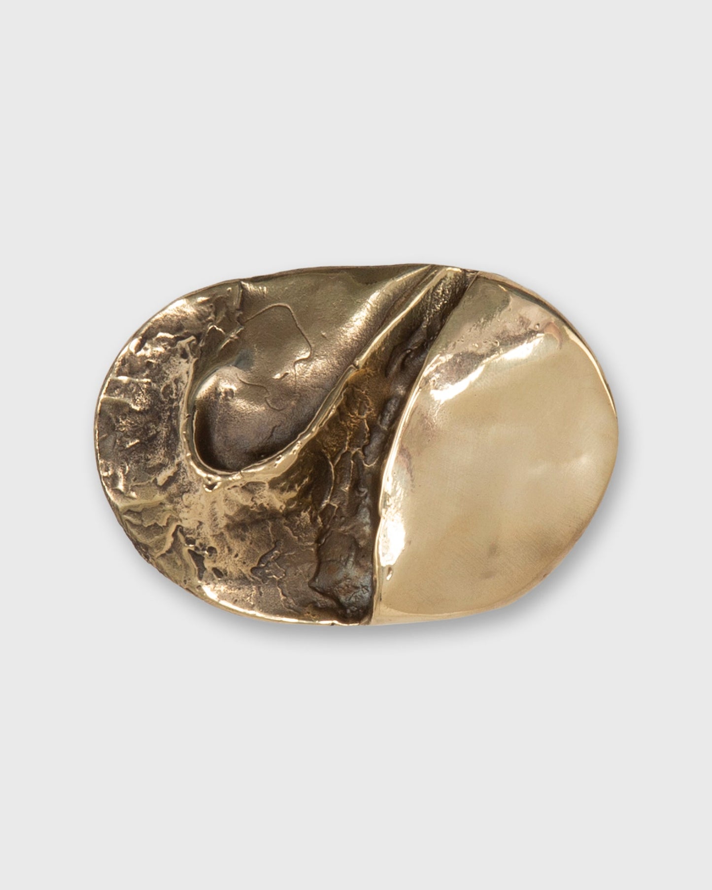Oval Abstract Belt Buckle in Brass