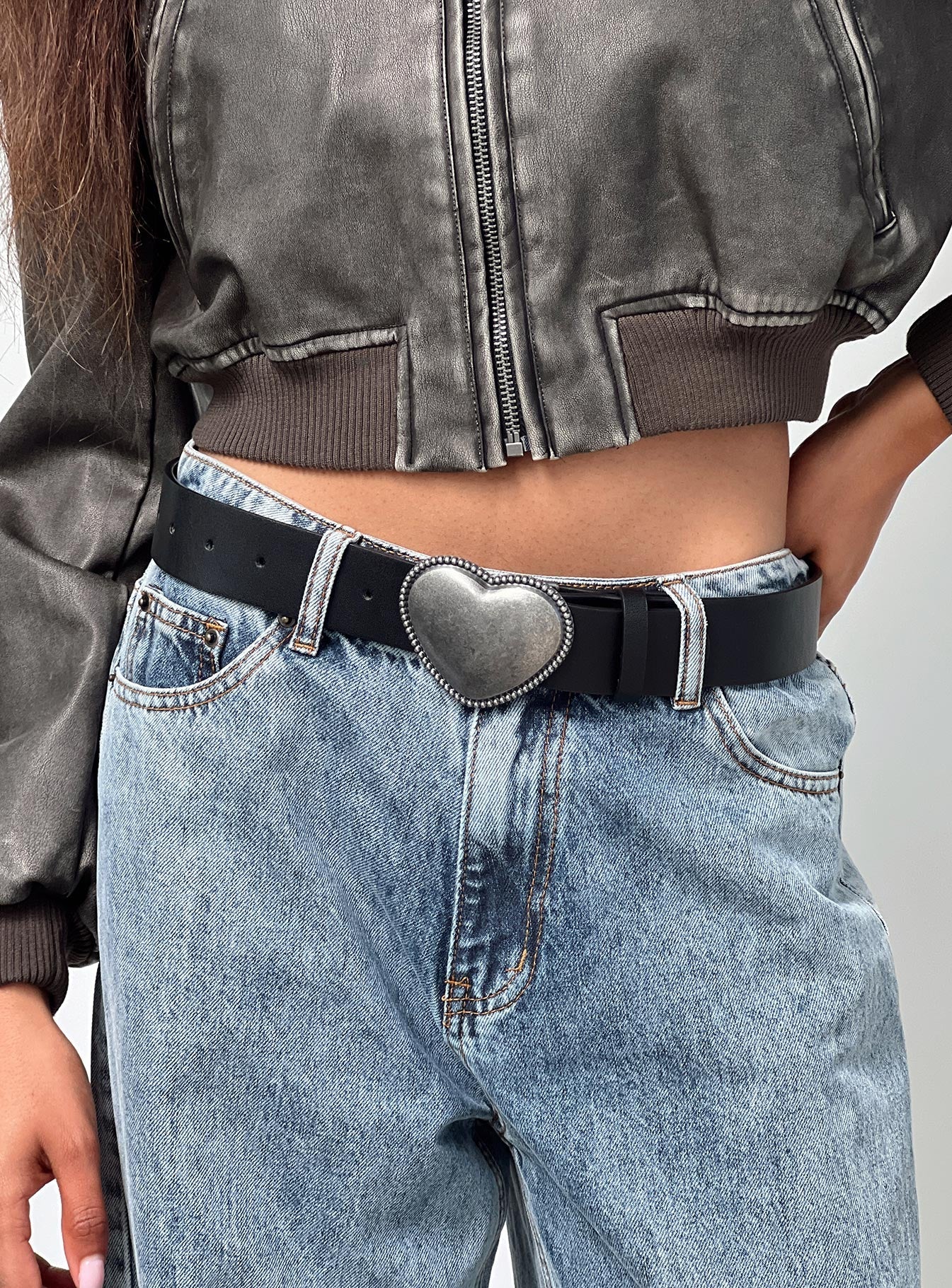 Precise Heart Belt Black