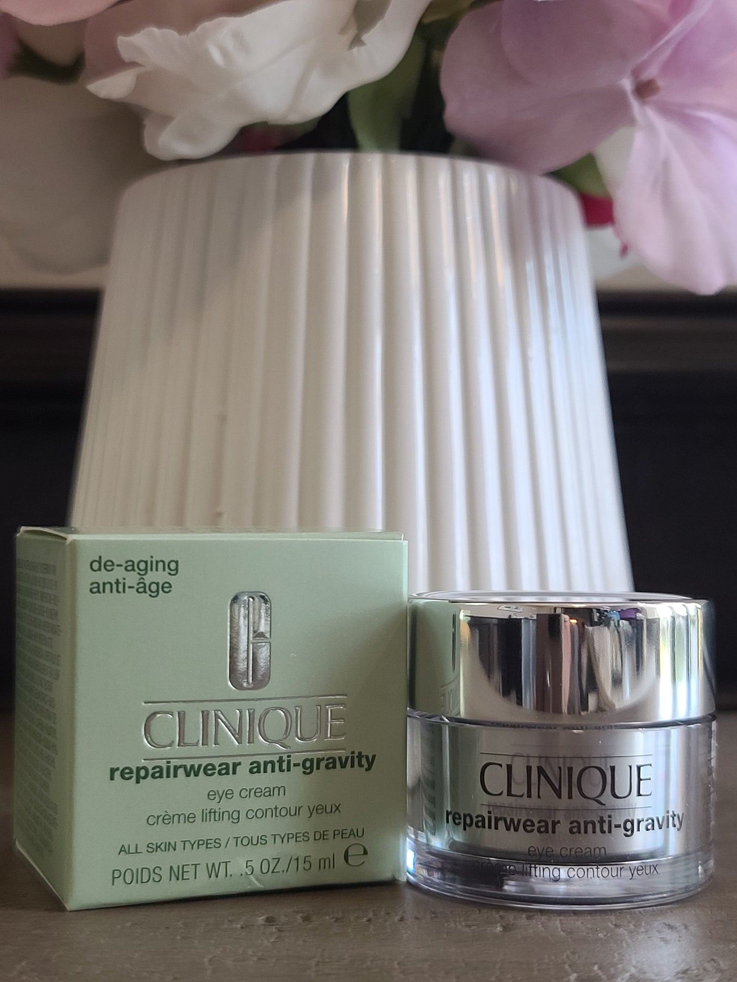 Clinique Repairwear Anti-Gravity Eye Cream